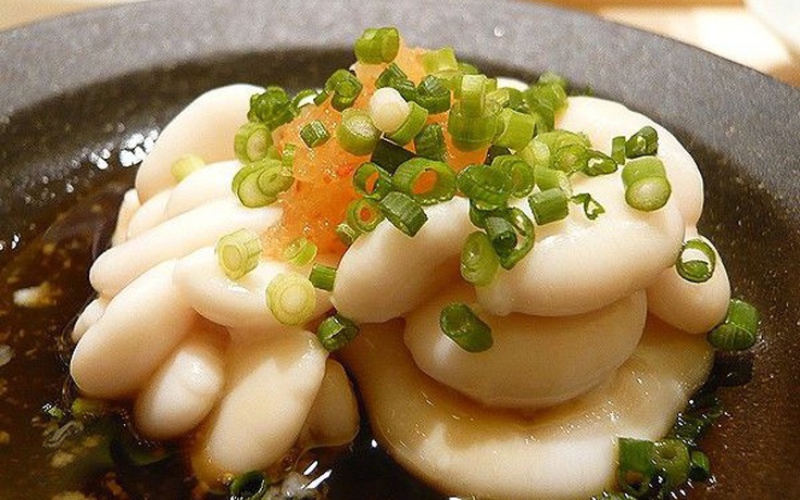 Bất ngờ với các món ăn độc đáo tại Nhật Bản: Tinh hoàn cá, thịt ngựa sống