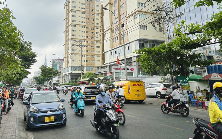 Vì sao thời tiết TP.HCM 'bỗng' mát mẻ sáng nay?