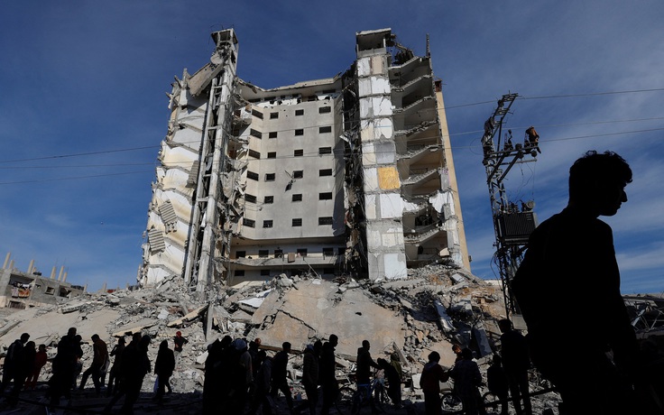 Quân đội Israel tấn công tòa tháp dân cư 12 tầng ở Gaza