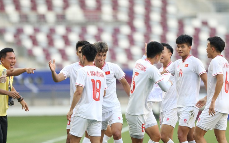 U.23 Việt Nam 1-0 U.23 Malaysia, VCK châu Á 2024: Khuất Văn Khang sút phạt thần sầu