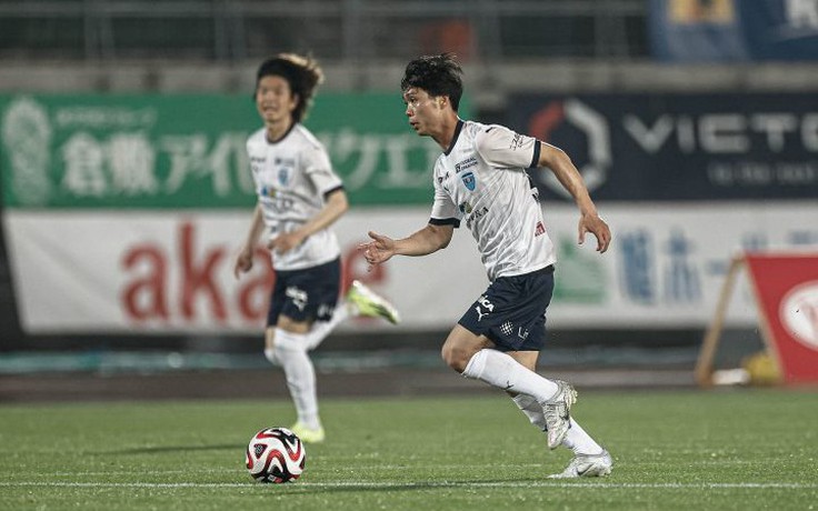 Công Phượng lần đầu đá chính cho Yokohama FC: 'Tôi đã cố hết sức và còn tiến lên’