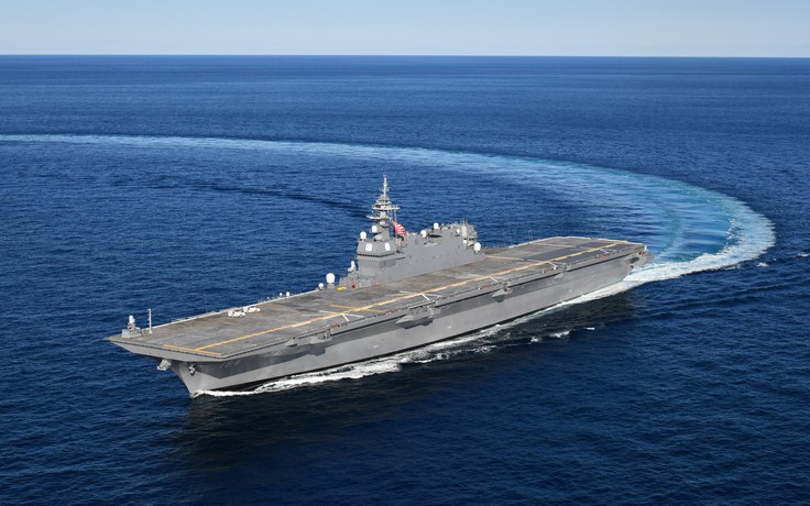 Nhật Bản hoàn tất giai đoạn một cải tạo 'tàu sân bay'