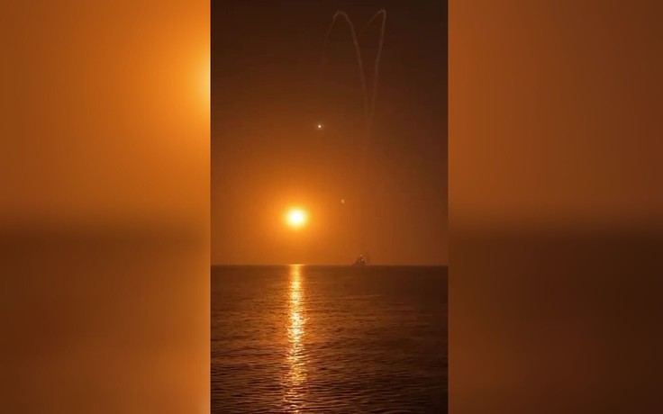 Phiên bản Iron Dome trên tàu chiến của Israel lần đầu thực chiến, tiêu diệt ngay UAV