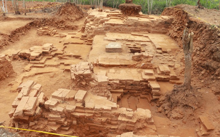 Bình Định: Khai quật khảo cổ đợt 2 tại phế tích tháp Đại Hữu