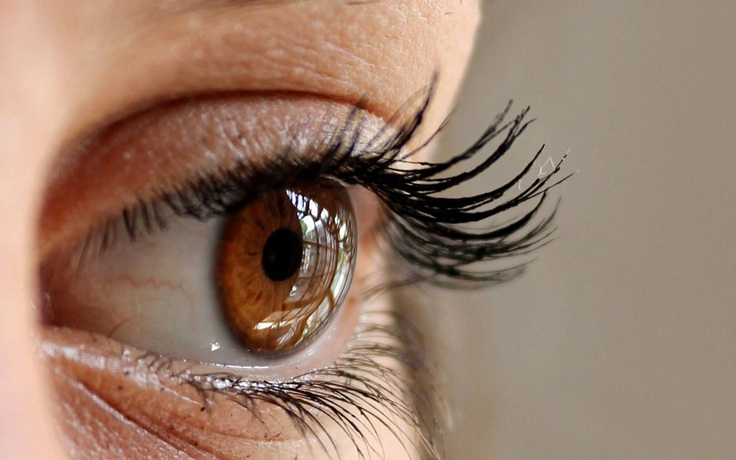Làm gì để giảm tình trạng khô mắt?