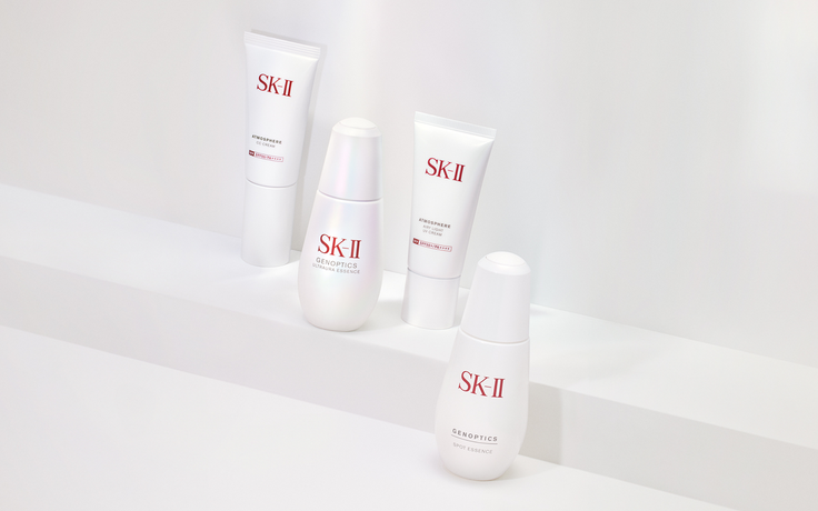 Tỏa sáng rạng rỡ từ sâu bên trong với bộ sản phẩm dưỡng sáng da của SK-II