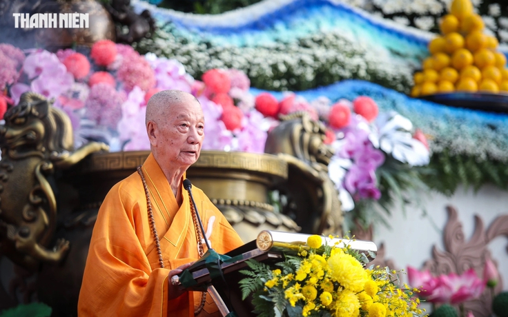 Đại lễ Phật đản tại Việt Nam Quốc Tự: 'Mùa của yêu thương và hiểu biết'