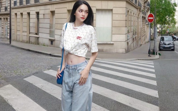 Hóa fashionista nhờ quần jeans ống rộng 'hack dáng' trong mùa hè này