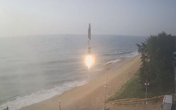 Ấn Độ phóng tên lửa đẩy nội địa tư nhân đầu tiên lắp động cơ kiểu mới