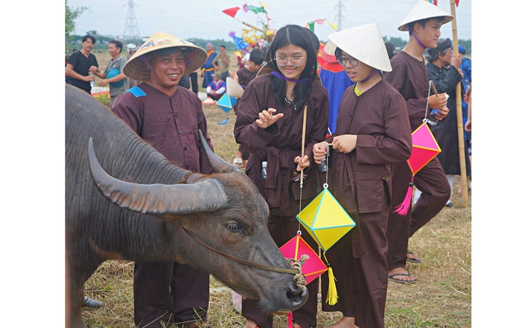 Độc đáo lễ hội tôn vinh trẻ mục đồng duy nhất Việt Nam