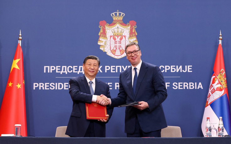 Trung Quốc thắt chặt kinh tế với Serbia