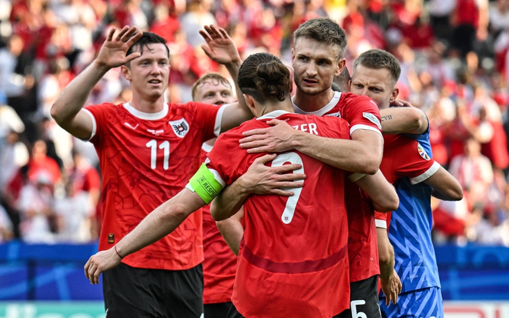 HLV Áo tự tin thắng Hà Lan, HLV Ba Lan nói sự thật cay đắng về Lewandowski