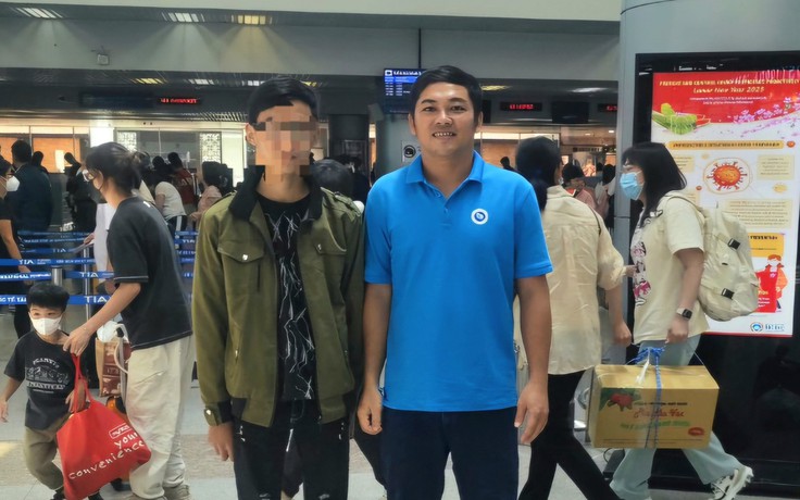 Hỗ trợ một thiếu niên Trung Quốc về nước sau hơn 5 năm lưu lạc ở Kiên Giang