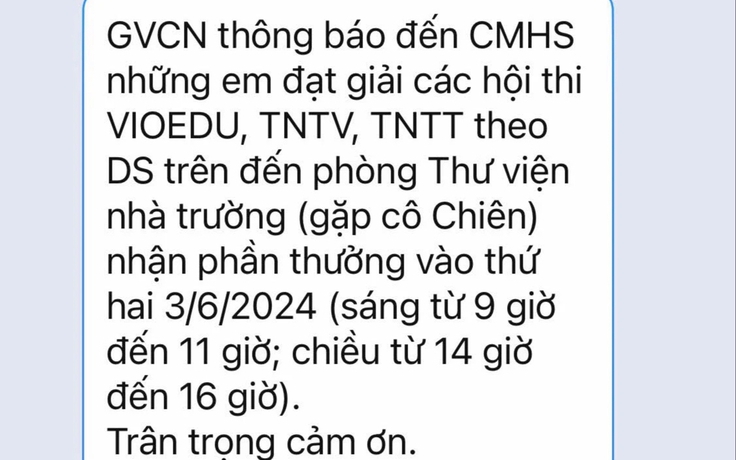 'Con được giải mà trường không phát thưởng, nghỉ hè gọi lên thư viện nhận'