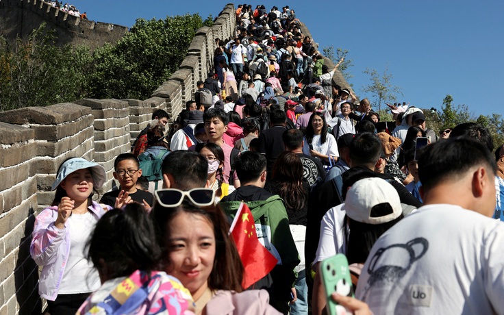 Vì sao khách Trung Quốc ít đi du lịch nước ngoài?