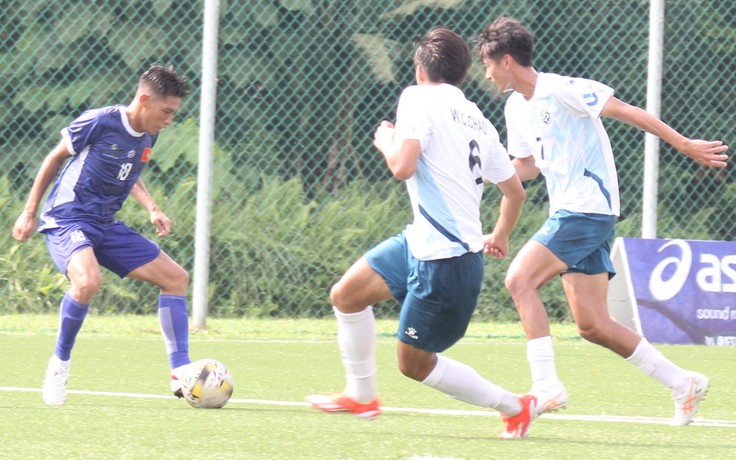 Thua ngược phút chót, đội tuyển chọn sinh viên Việt Nam tranh hạng 5 với Malaysia