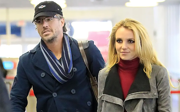 Britney Spears tái hợp người yêu cũ Jason Trawick ở Las Vegas