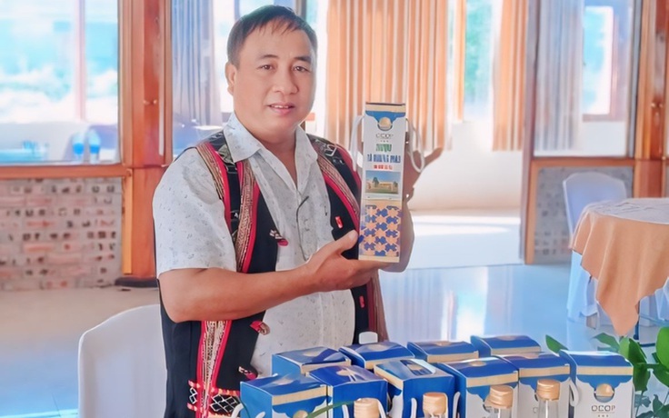 Những đại thụ văn hóa nơi đại ngàn: Ngất ngây 'rượu piềng ông Mão'