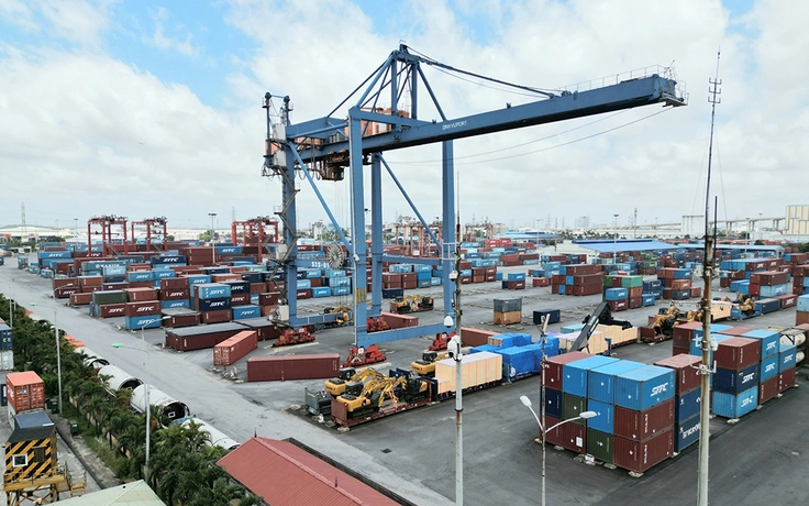 Cước vận tải biển tăng vọt, hàng xuất khẩu gặp khó