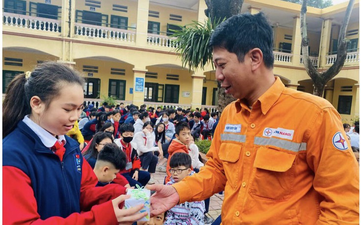 Những cách tiết kiệm điện tối ưu đầy hiệu quả tại một ngôi trường ở Hà Nội