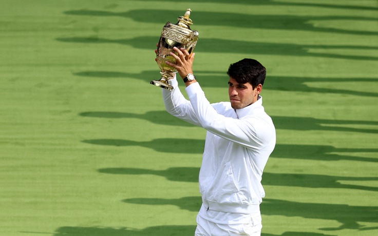Hạ gục Djokovic, Alcaraz bảo vệ thành công ngôi vương Wimbledon