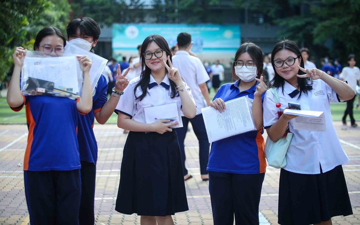 Điểm chuẩn ĐH: Ưu thế sẽ thuộc về thí sinh điểm thi khối D1 cao hơn