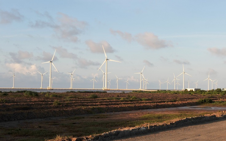Đề xuất ưu tiên tập đoàn kinh tế Nhà nước thí điểm làm điện gió ngoài khơi