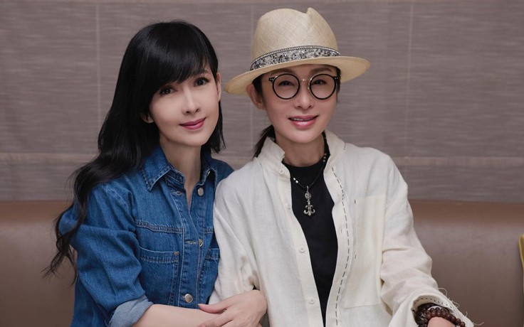 Châu Huệ Mẫn hội ngộ 'mỹ nhân đẹp nhất phim Châu Tinh Trì' sau hơn 30 năm