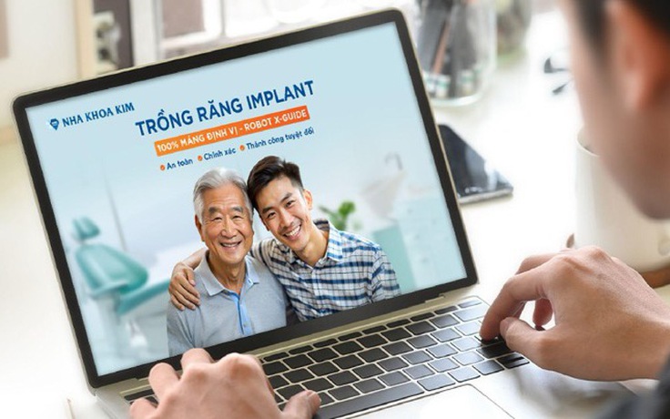 Trồng răng Implant an toàn, chính xác bằng máng hướng dẫn phẫu thuật tại Nha Khoa Kim