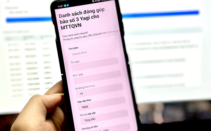 Xuất hiện hàng loạt công cụ 'check VAR' các khoản tiền ủng hộ