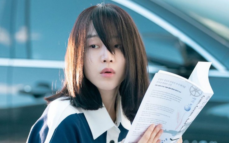 'Nữ hoàng rating' Shin Hye Sun đóng vai 2 nhân cách sau cơn sốt 'Chàng hậu'