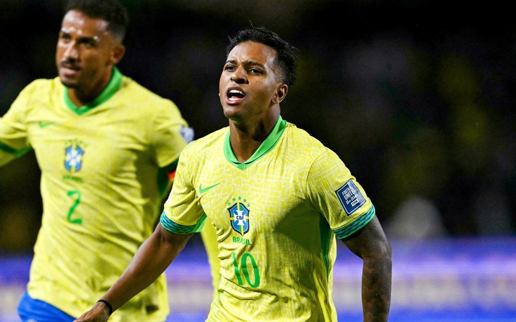 Rodrygo giải cứu đội tuyển Brazil, Uruguay bị cầm chân ngày chia tay Suarez 