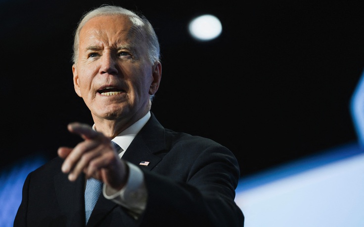 Tổng thống Joe Biden giảm án thêm cho gần 2.500 người