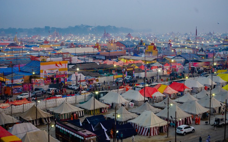 Kumbh Mela: Ngôi làng toàn cầu của thời đại vượt thời gian và sự ra đời mới 