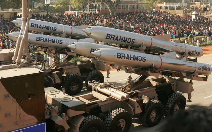 Rộ tin Ấn Độ sắp bán gói tên lửa BrahMos 450 triệu USD cho Indonesia