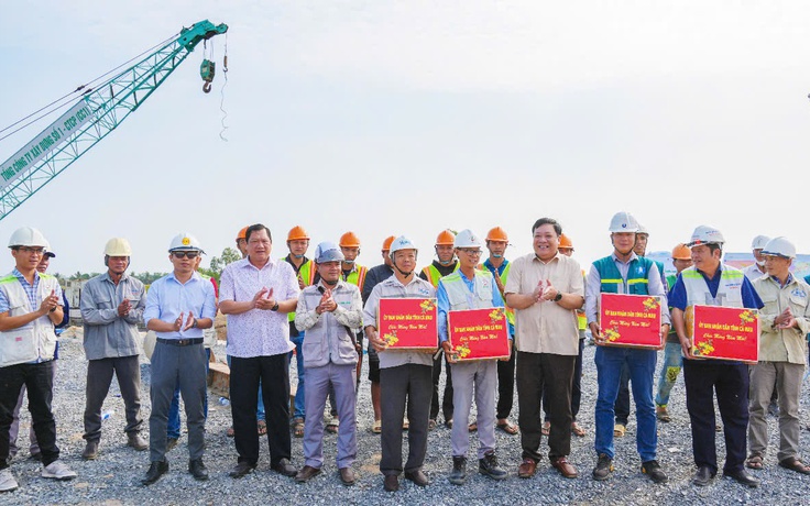 Cà Mau: Chăm lo, hỗ trợ người lao động trên công trường dịp Tết Nguyên đán