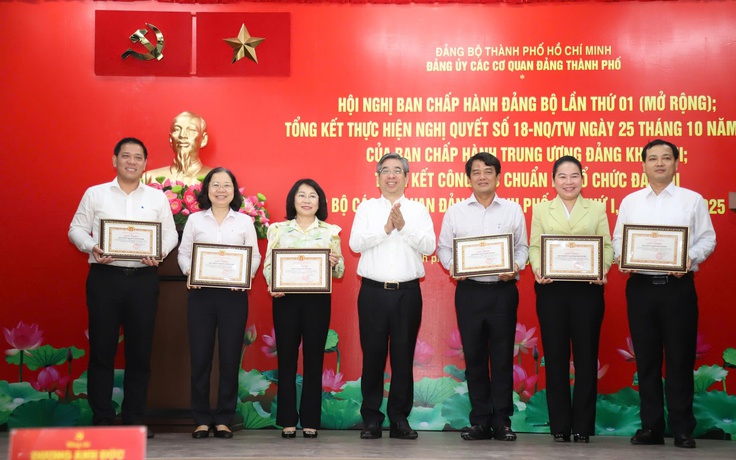 Đảng ủy các cơ quan Đảng TP.HCM: Sắp xếp tổ chức bộ máy giúp giảm chồng chéo