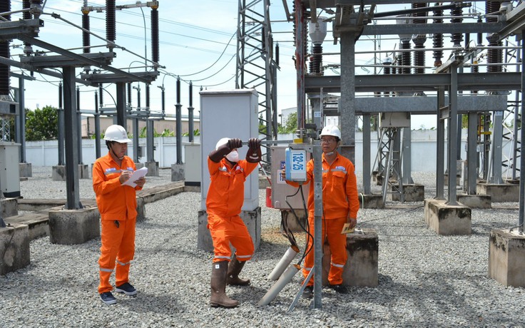 Bắt đầu thí điểm điện 2 thành phần trên giấy với khách hàng dùng từ 200.000kWh/tháng