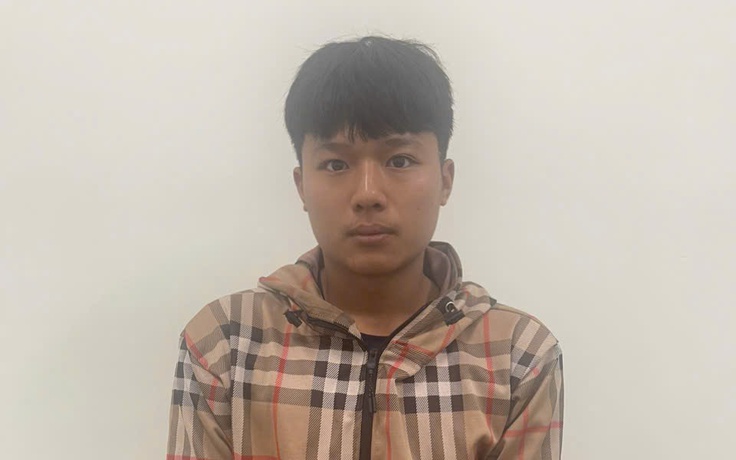 Cầm đầu nhóm 'quái xế' gây náo loạn đêm giao thừa, trốn lệnh truy nã