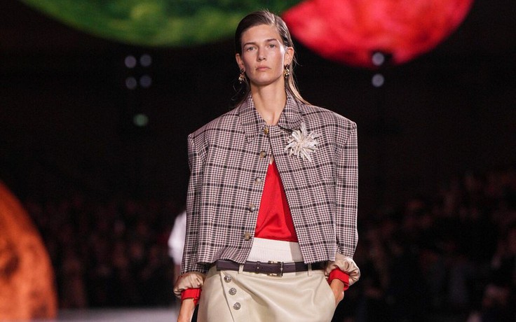 Sở hữu vẻ thần thái đắt giá nhất với phong cách hiện đại sang trọng