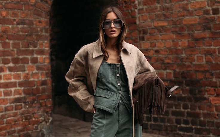 Đầu thu, thời điểm tuyệt vời nhất để diện áo khoác da lộn