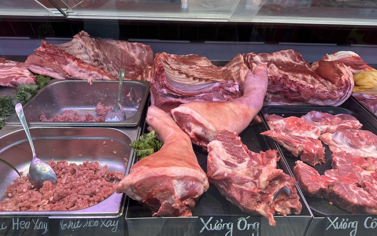 Giá heo hơi hôm nay 18.10.2025: Biến động mạnh