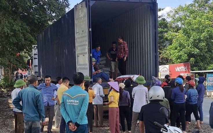 Món quà đặc biệt gửi đồng bào bão lũ của 'ông trùm' ngành gạo