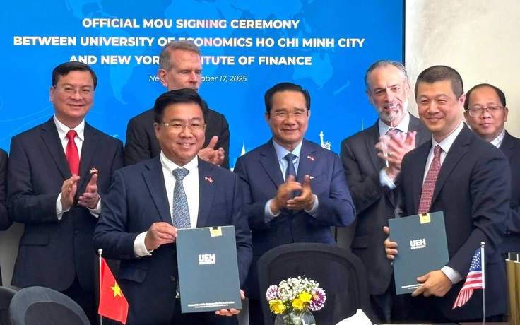 TP.HCM hợp tác Viện Tài chính New York đào tạo nhân lực chất lượng cao