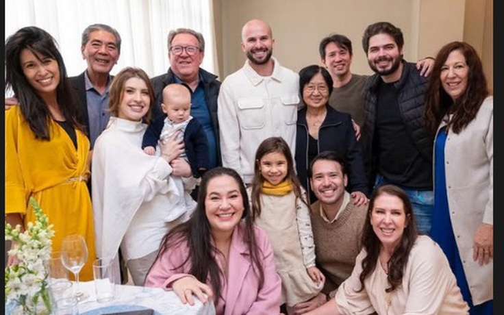 Cầu thủ nhập tịch trong diện ‘điều tra’, bất ngờ đăng ảnh gia đình: Truyền thông Malaysia dậy sóng