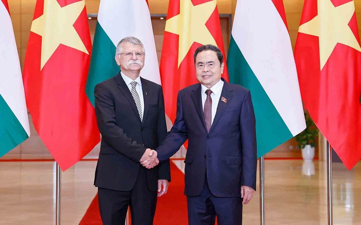 Việt Nam luôn coi trọng và mong muốn tăng cường 
hợp tác với Hungary