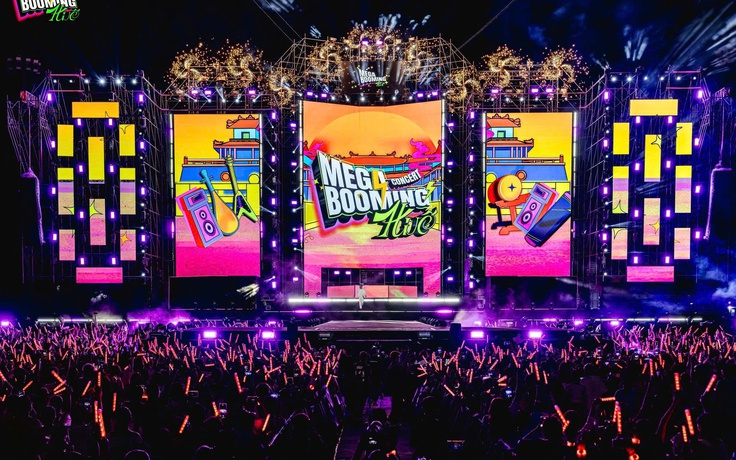 Độc đáo vụ tặng bún bò Huế cho khách mua vé xem đại nhạc hội