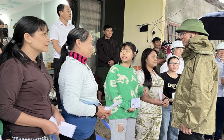 Bí thư Đà Nẵng Lê Ngọc Quang kiểm tra nhiều khu vực xung yếu trước bão Fengshen