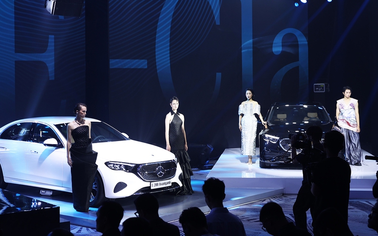 Toàn cảnh sự kiện ra mắt và triển lãm Mercedes-Benz E-Class thế hệ mới tại Việt Nam