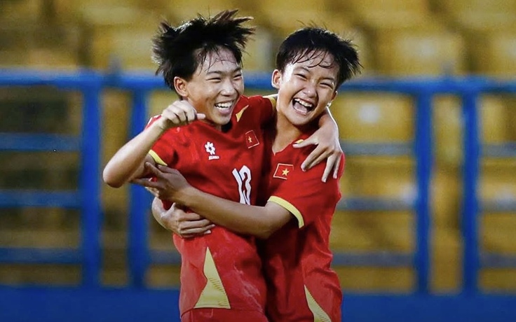 AFC gửi quà đặc biệt đến VFF và đội U.17 nữ Việt Nam